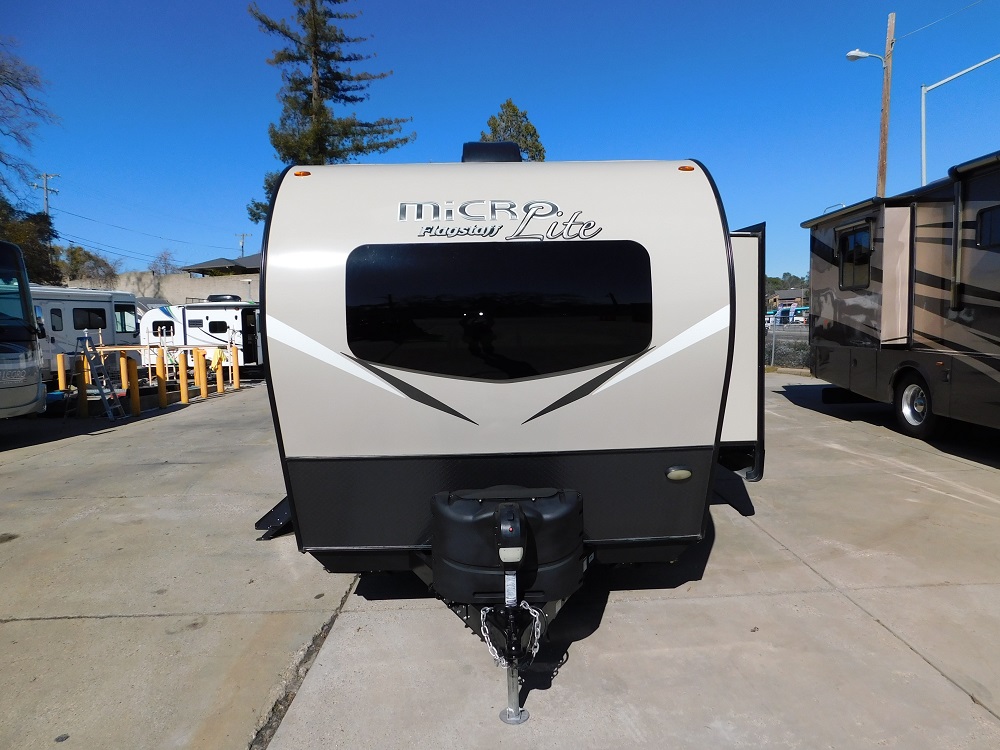 2020 Flagstaff Micro Lite 25BDS - Image 6