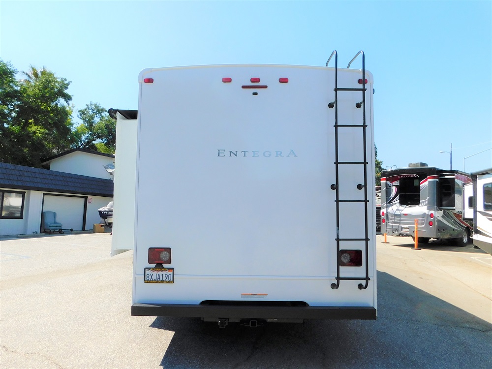 2022 Entegra Odyssey 26M - Image 7