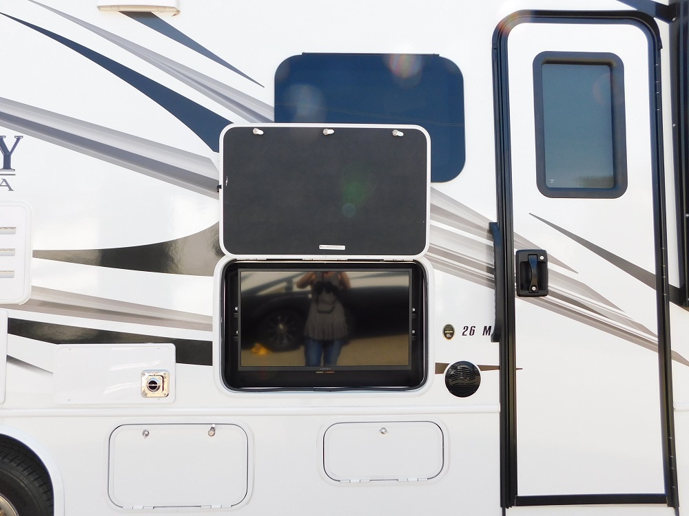 2022 Entegra Odyssey 26M - Image 8
