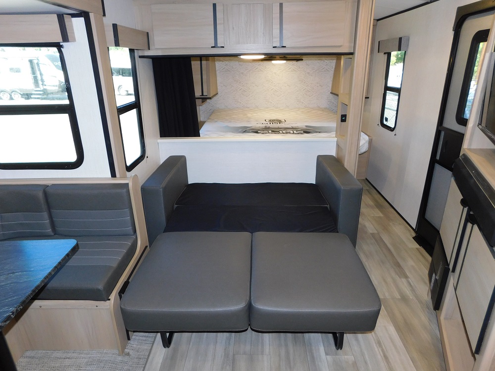 2022 Cruiser RV Radiance 26KB - Image 22
