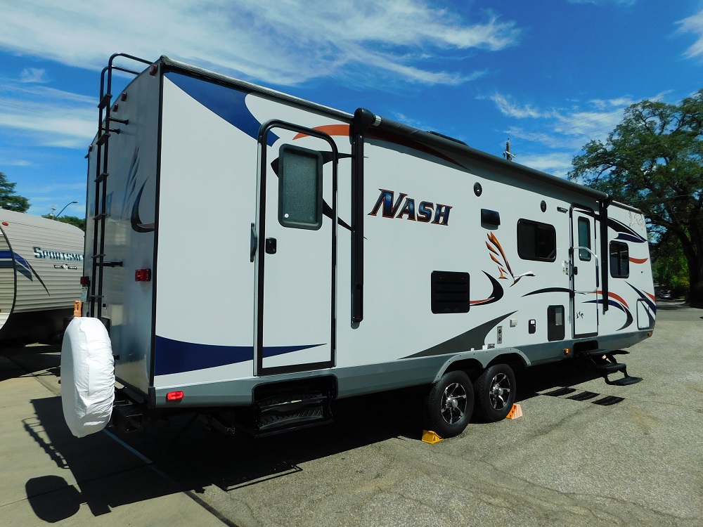 2017 Northwood Nash 29S Travel Trailer with Slide-out - Image 5