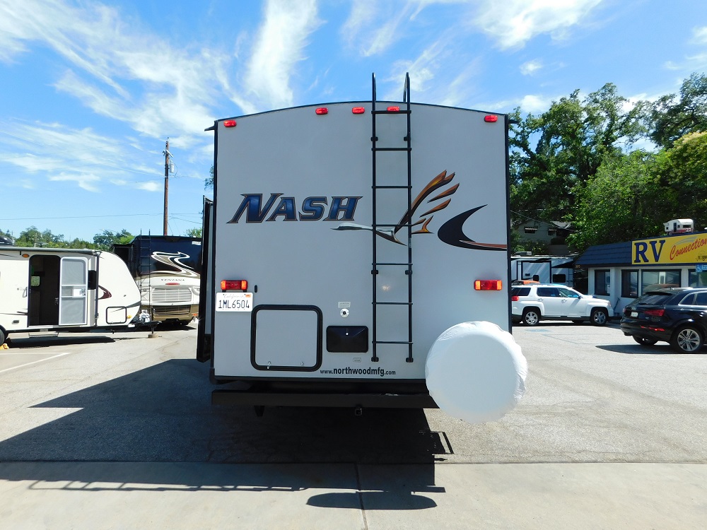 2017 Northwood Nash 29S Travel Trailer with Slide-out - Image 7