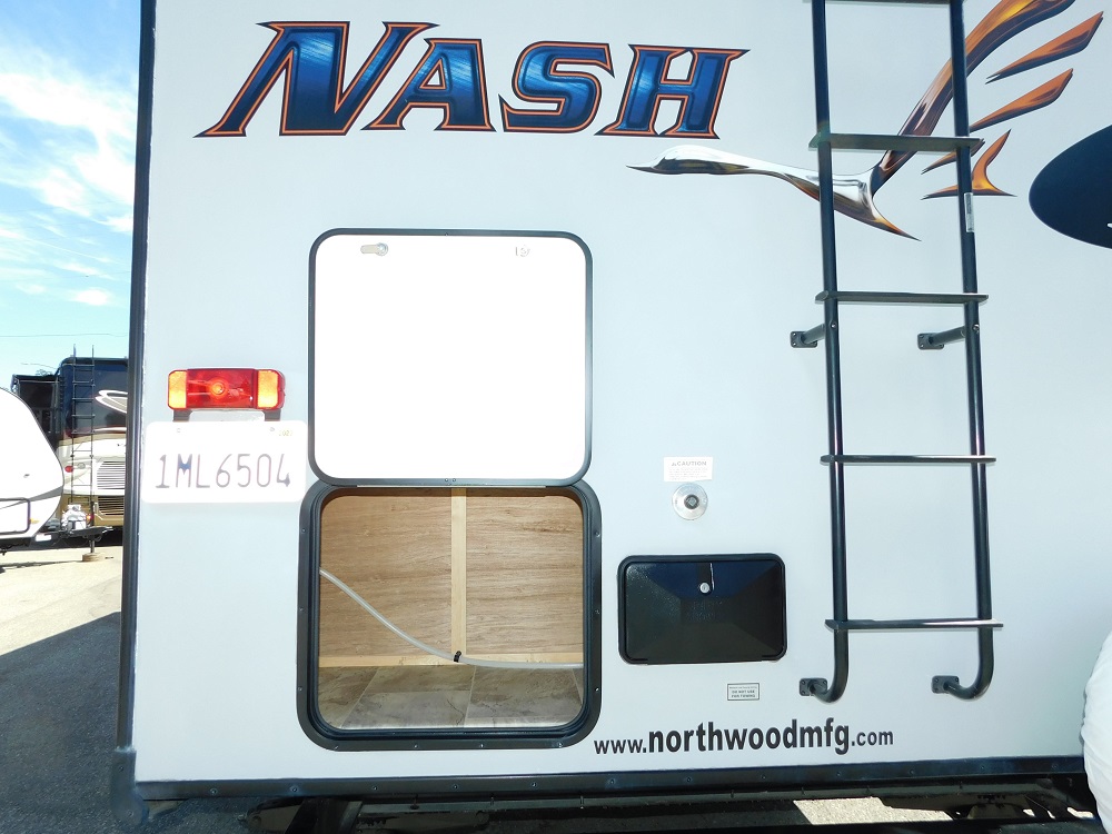 2017 Northwood Nash 29S Travel Trailer with Slide-out - Image 10