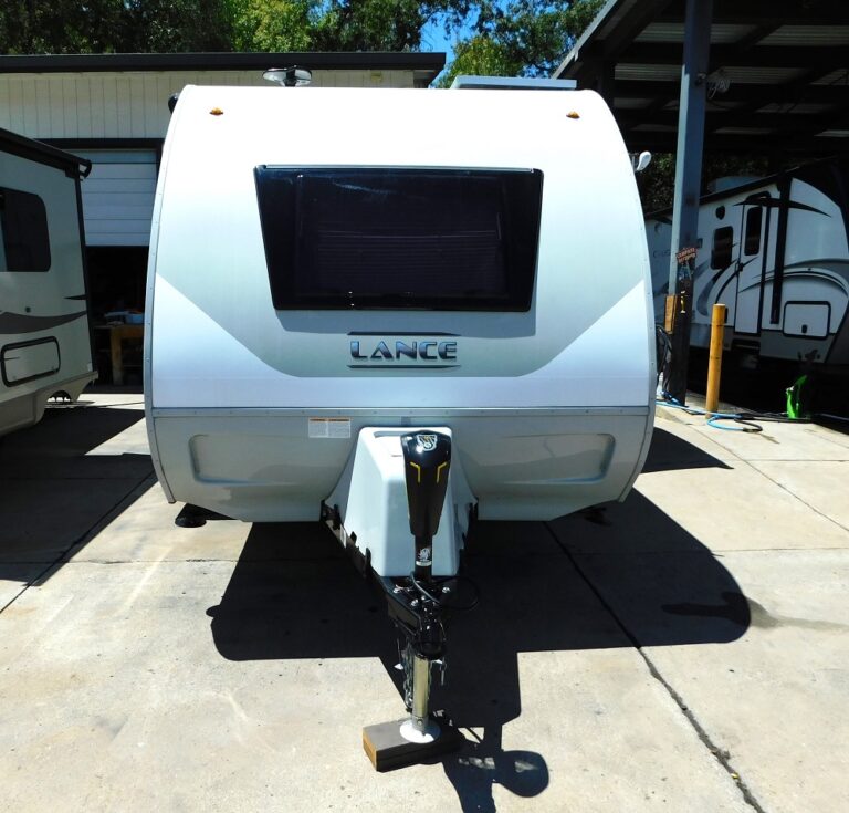 2021 Lance 1575 RV Connection