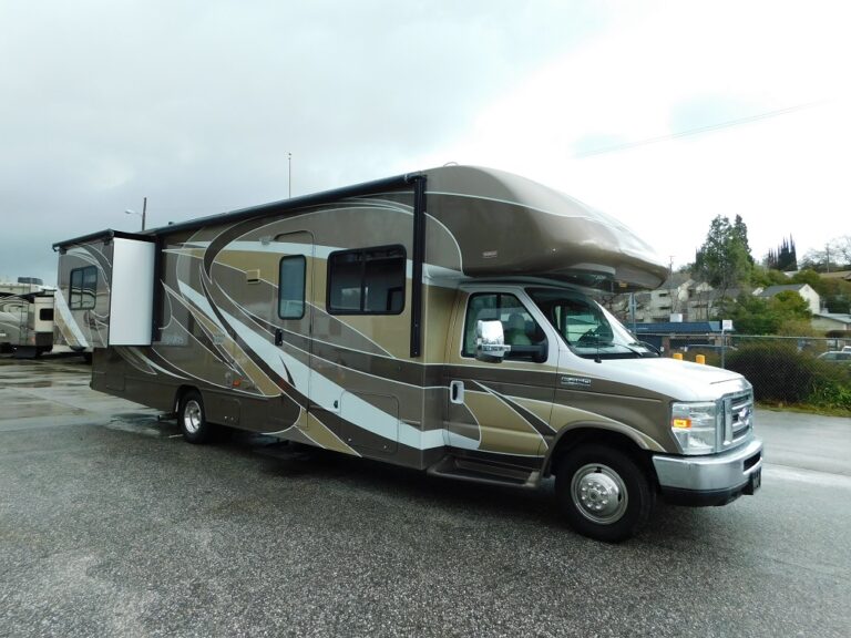 2011 Winnebago Itasca Impulse 31NP Class 